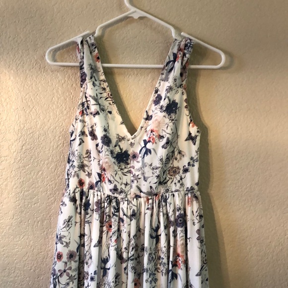 Flower fun dress - Picture 4 of 4